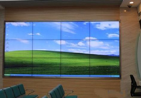 进贤液晶拼接屏的另类用法。